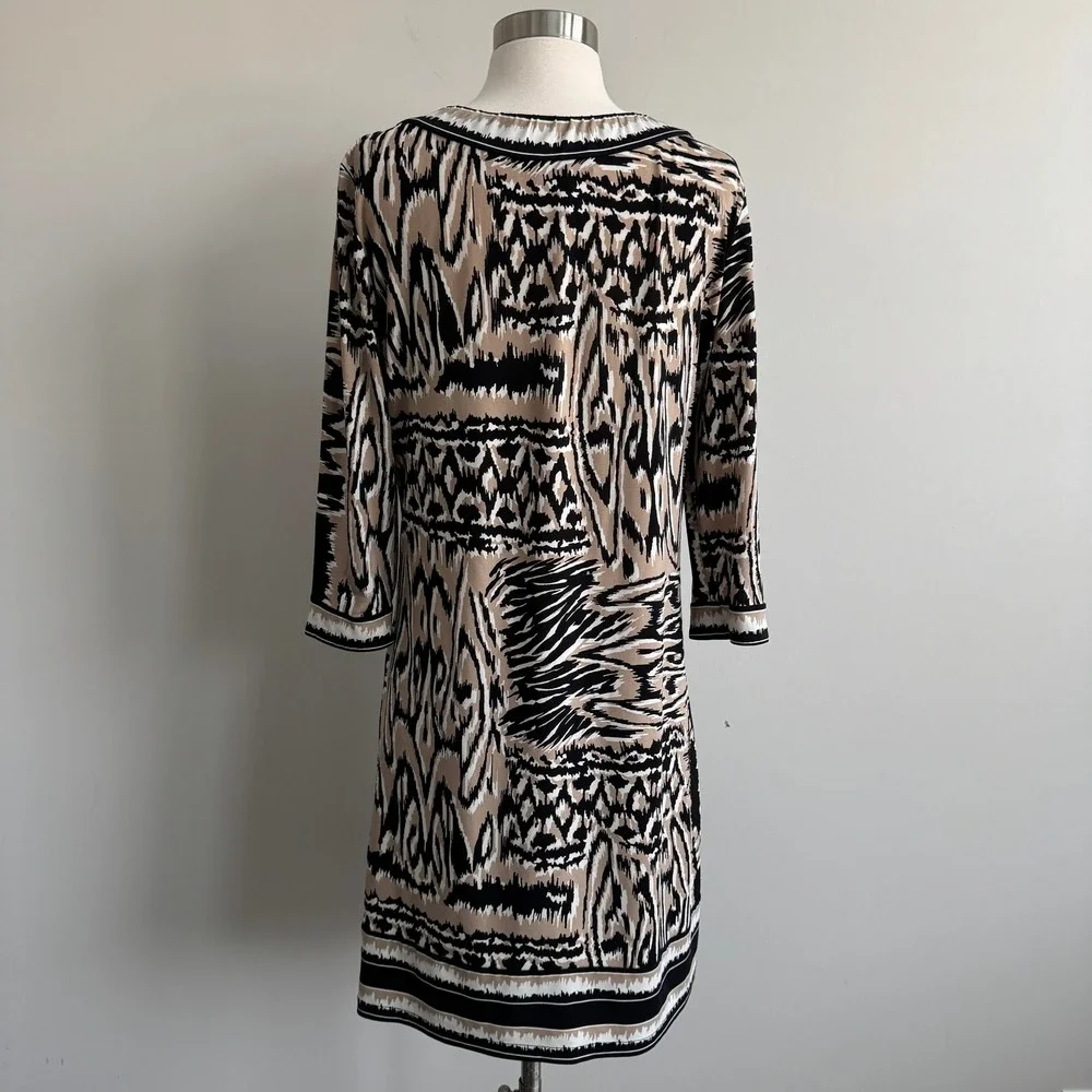 BCBGMaxazria Abstract Tribal Print Shift Dress Tan Black 3/4 Sleeve M - Picture 5 of 7
